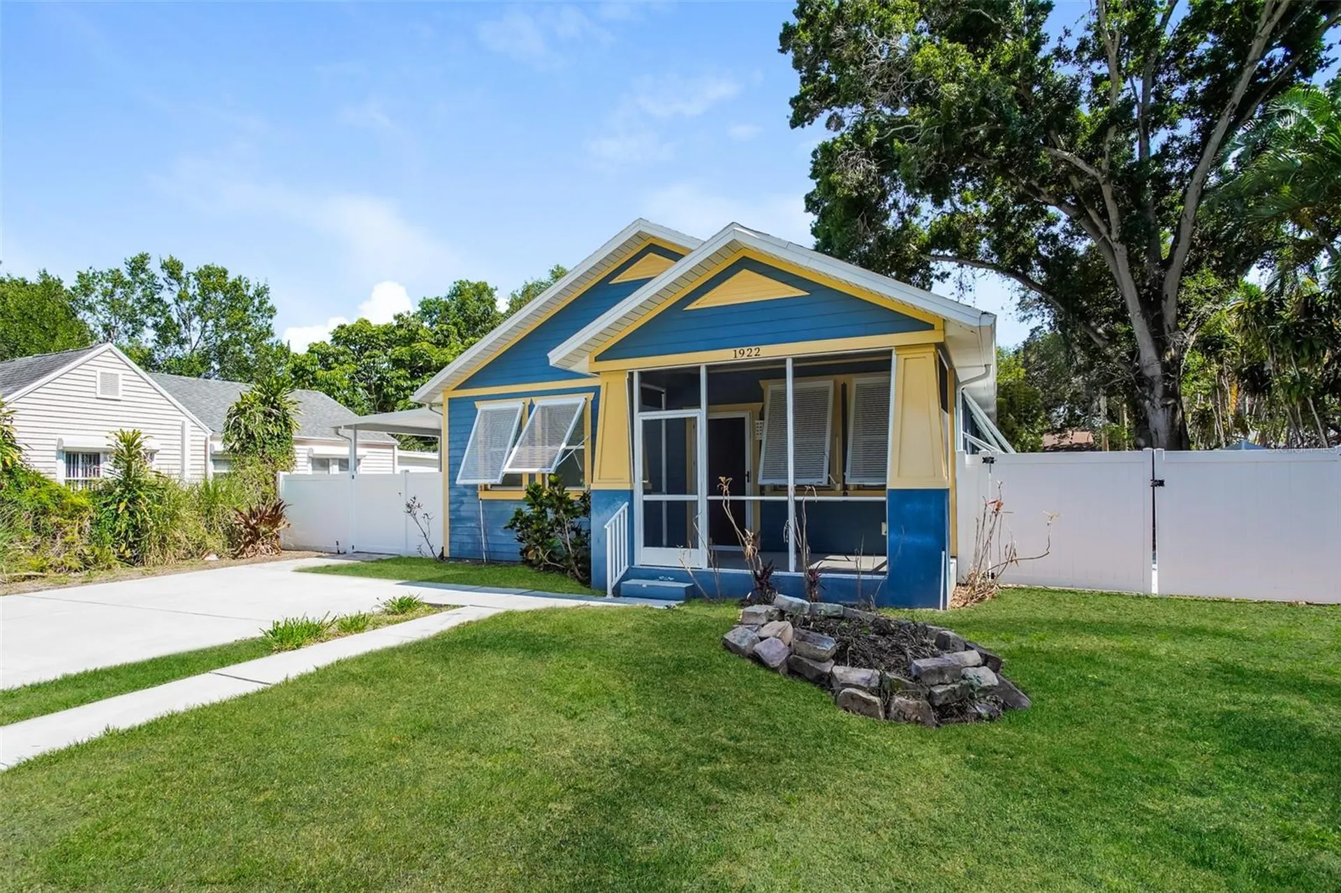 1922 20th Avenue N St Petersburg FL 33713