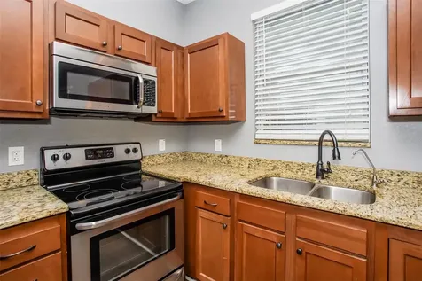 1922 20th Avenue N St Petersburg FL 33713