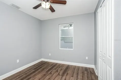 1922 20th Avenue N St Petersburg FL 33713