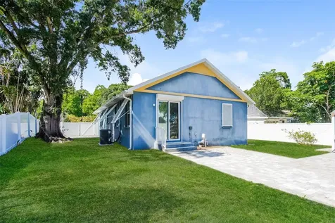1922 20th Avenue N St Petersburg FL 33713
