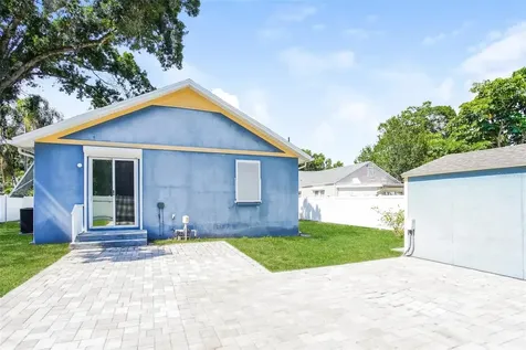 1922 20th Avenue N St Petersburg FL 33713