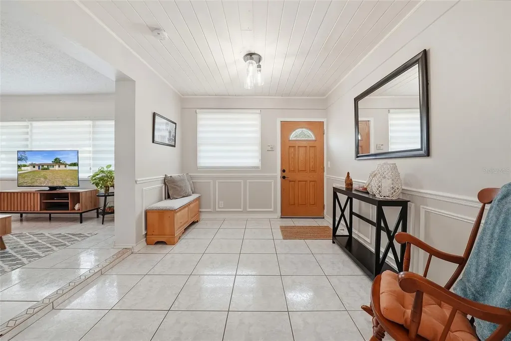 4943 Wishart Boulevard Tampa FL 33603