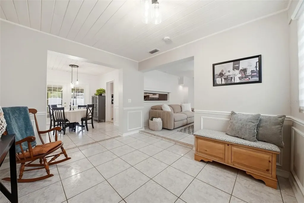 4943 Wishart Boulevard Tampa FL 33603