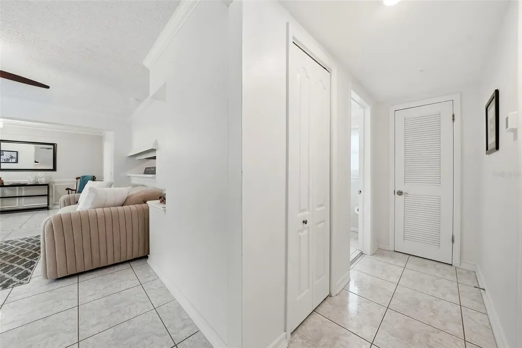 4943 Wishart Boulevard Tampa FL 33603