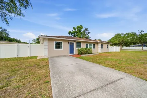 4943 Wishart Boulevard Tampa FL 33603