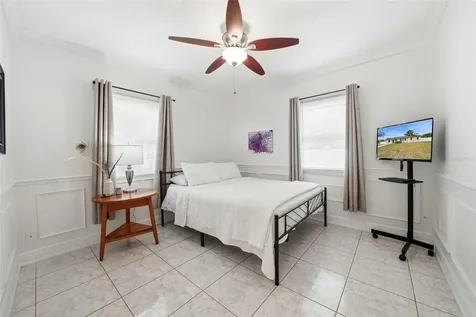 4943 Wishart Boulevard Tampa FL 33603