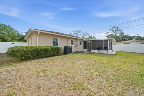 4943 Wishart Boulevard Tampa FL 33603
