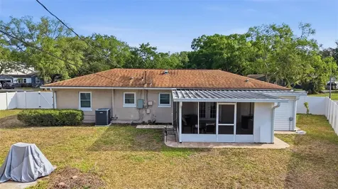 4943 Wishart Boulevard Tampa FL 33603