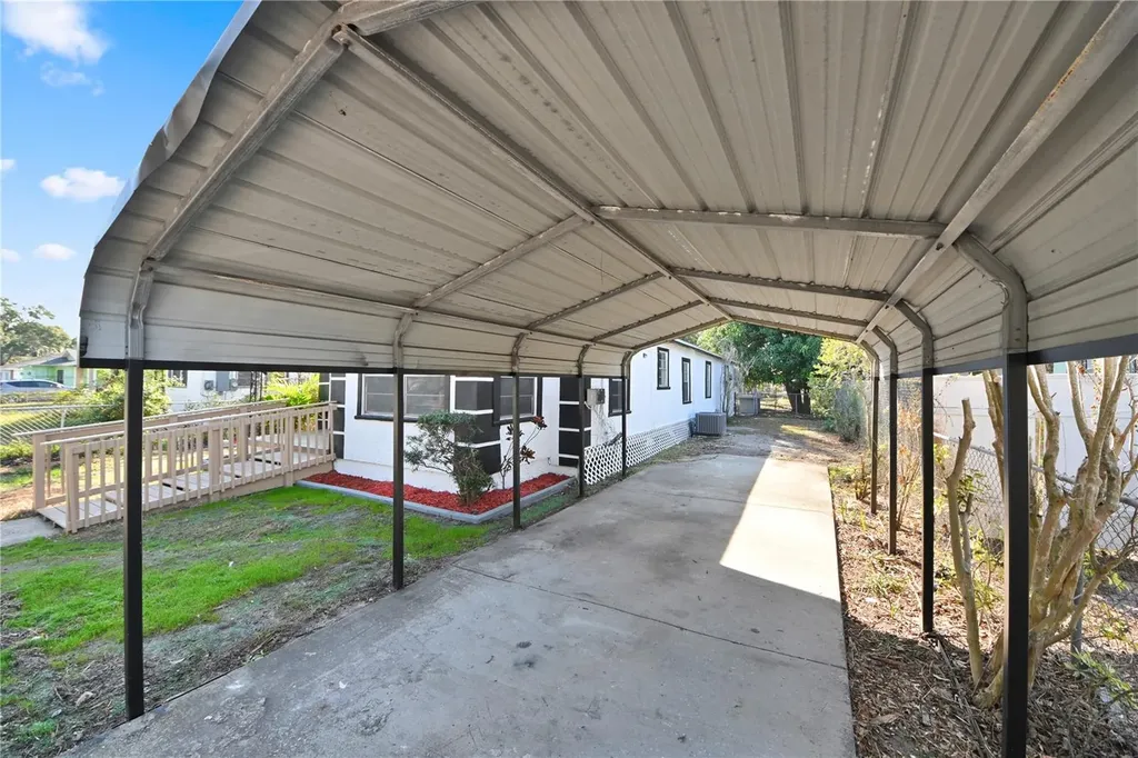 3203 E 38th Avenue Tampa FL 33610