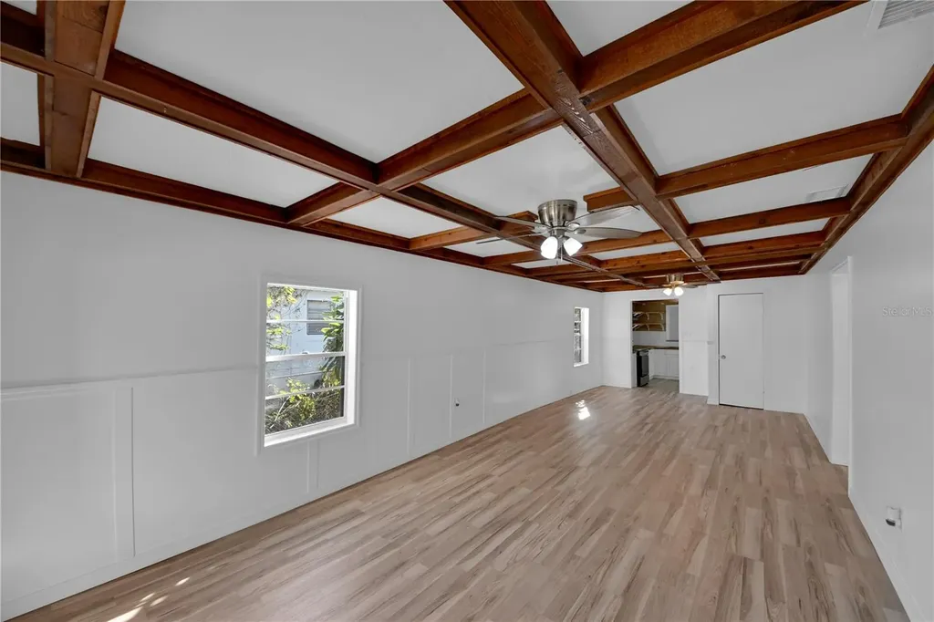 3203 E 38th Avenue Tampa FL 33610