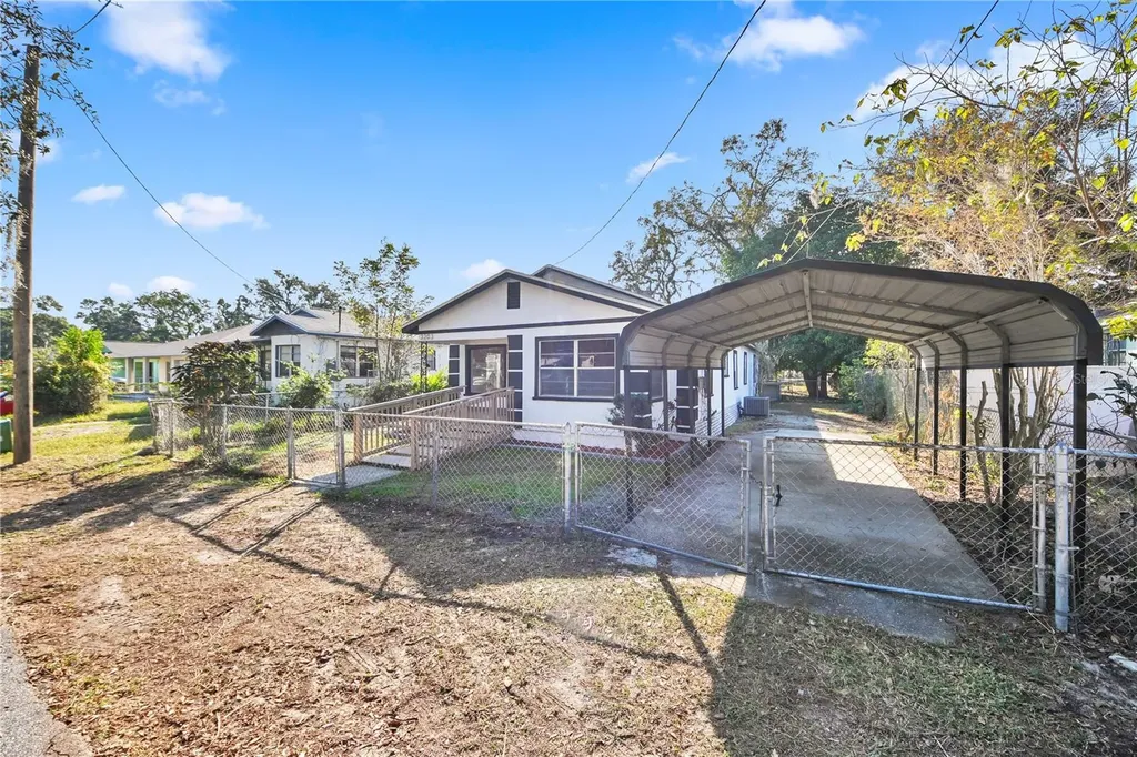 3203 E 38th Avenue Tampa FL 33610