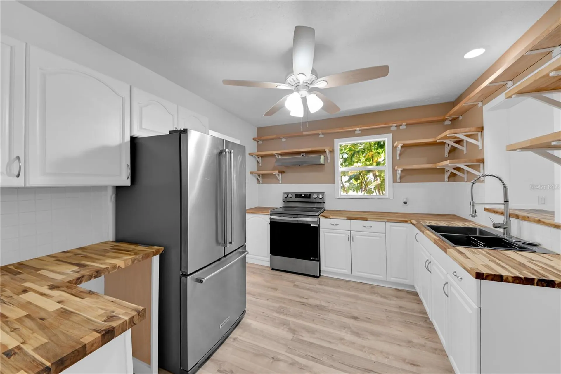 3203 E 38th Avenue Tampa FL 33610