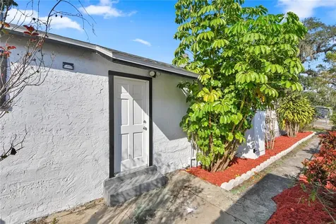 3203 E 38th Avenue Tampa FL 33610