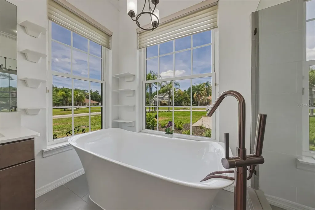 6105 Audubon Manor Boulevard Lithia FL 33547