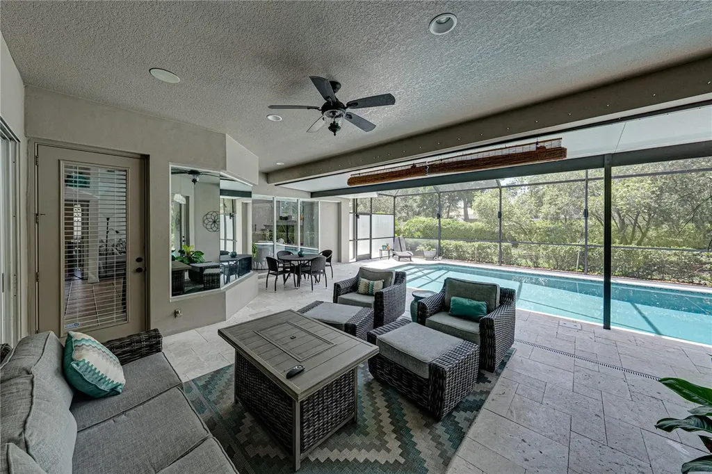 6105 Audubon Manor Boulevard Lithia FL 33547