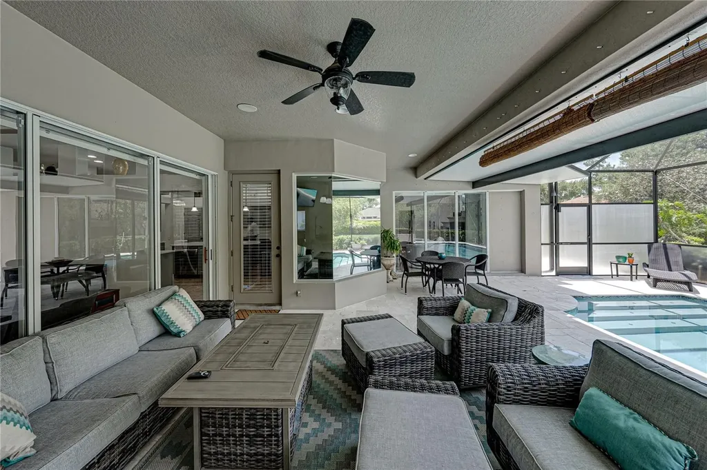 6105 Audubon Manor Boulevard Lithia FL 33547