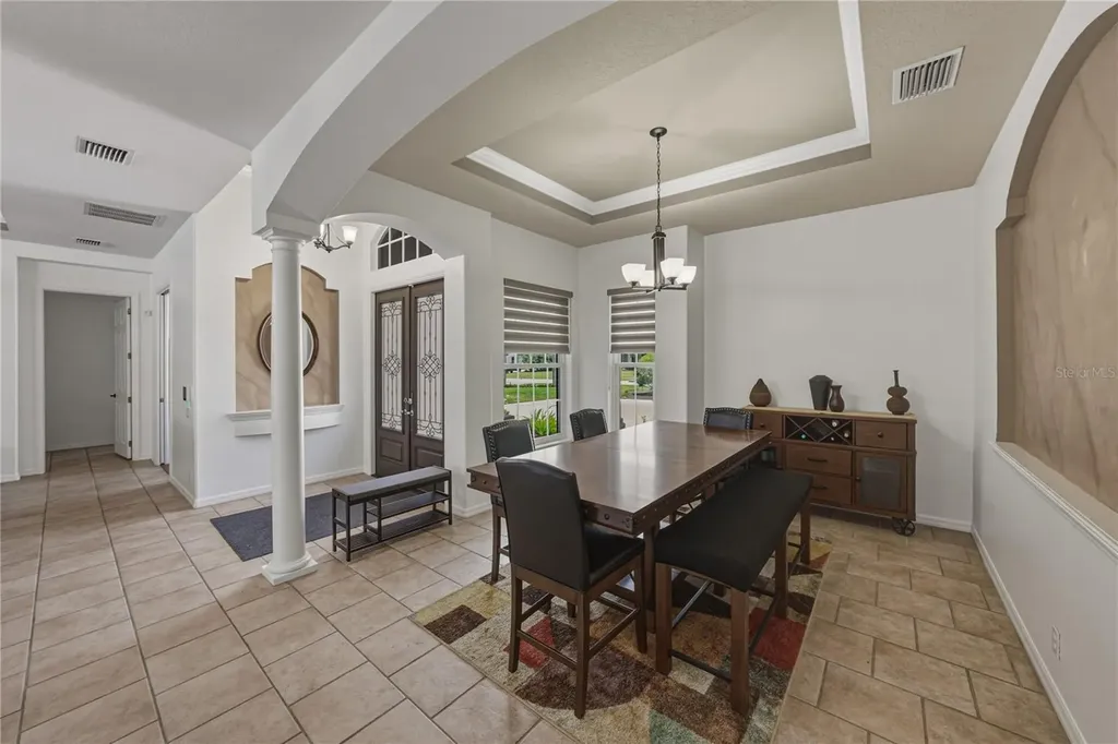 6105 Audubon Manor Boulevard Lithia FL 33547