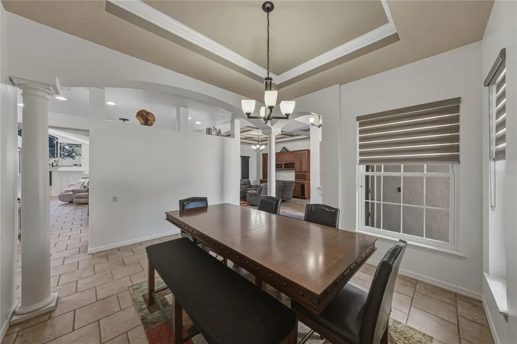 6105 Audubon Manor Boulevard Lithia FL 33547