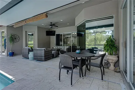6105 Audubon Manor Boulevard Lithia FL 33547