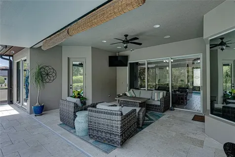6105 Audubon Manor Boulevard Lithia FL 33547