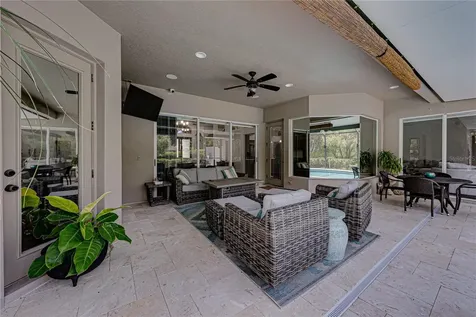 6105 Audubon Manor Boulevard Lithia FL 33547