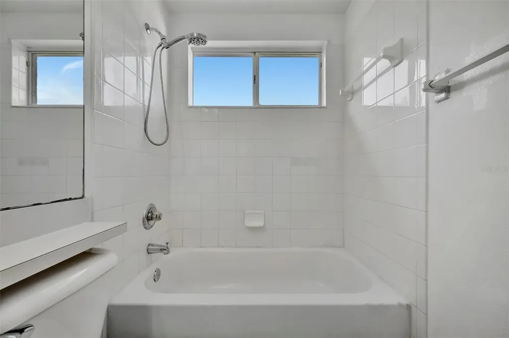 6427 Clair Shore Drive Apollo Beach FL 33572