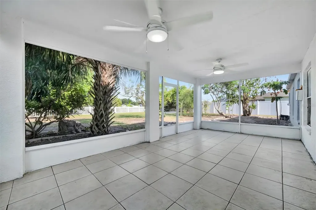 6427 Clair Shore Drive Apollo Beach FL 33572