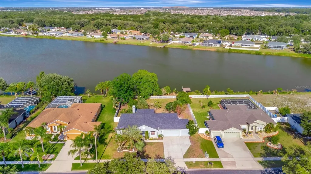 6427 Clair Shore Drive Apollo Beach FL 33572