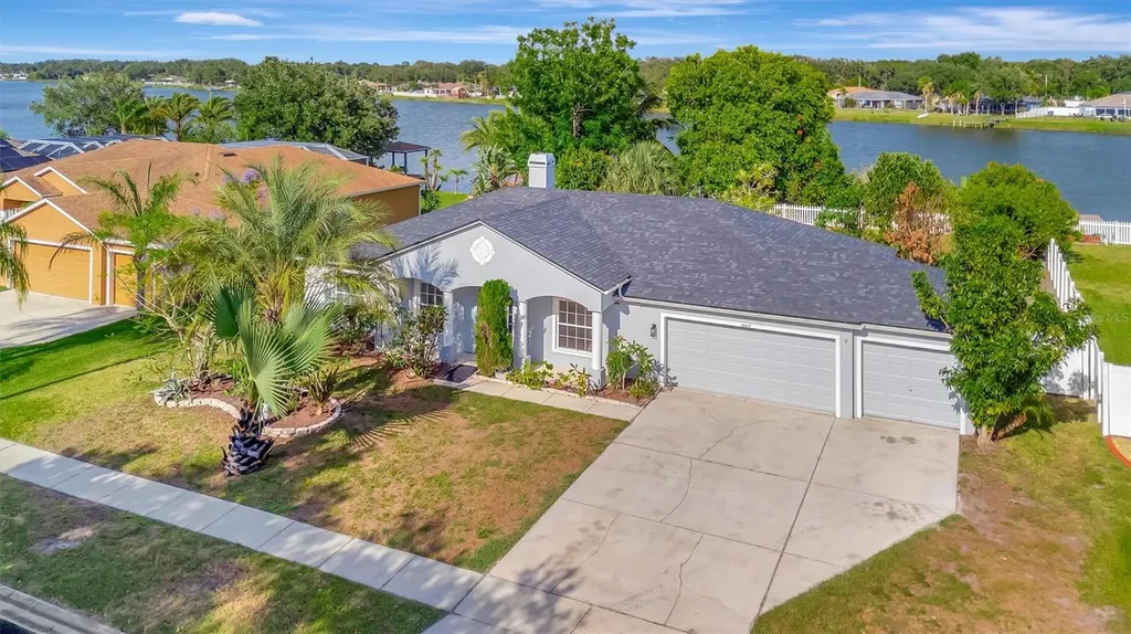 6427 Clair Shore Drive Apollo Beach FL 33572