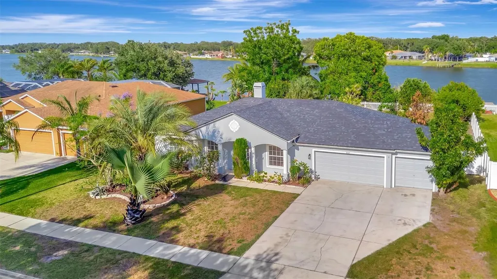 6427 Clair Shore Drive Apollo Beach FL 33572