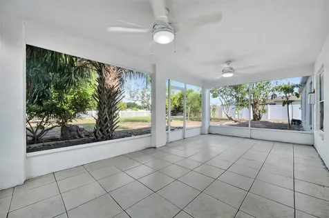 6427 Clair Shore Drive Apollo Beach FL 33572