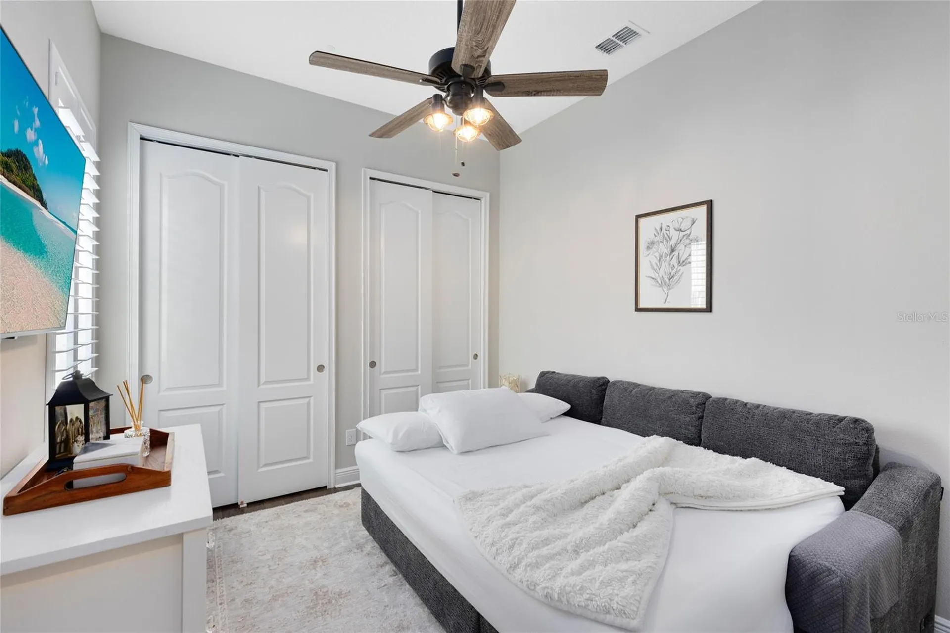9374 Reymont Street Orlando FL 32827