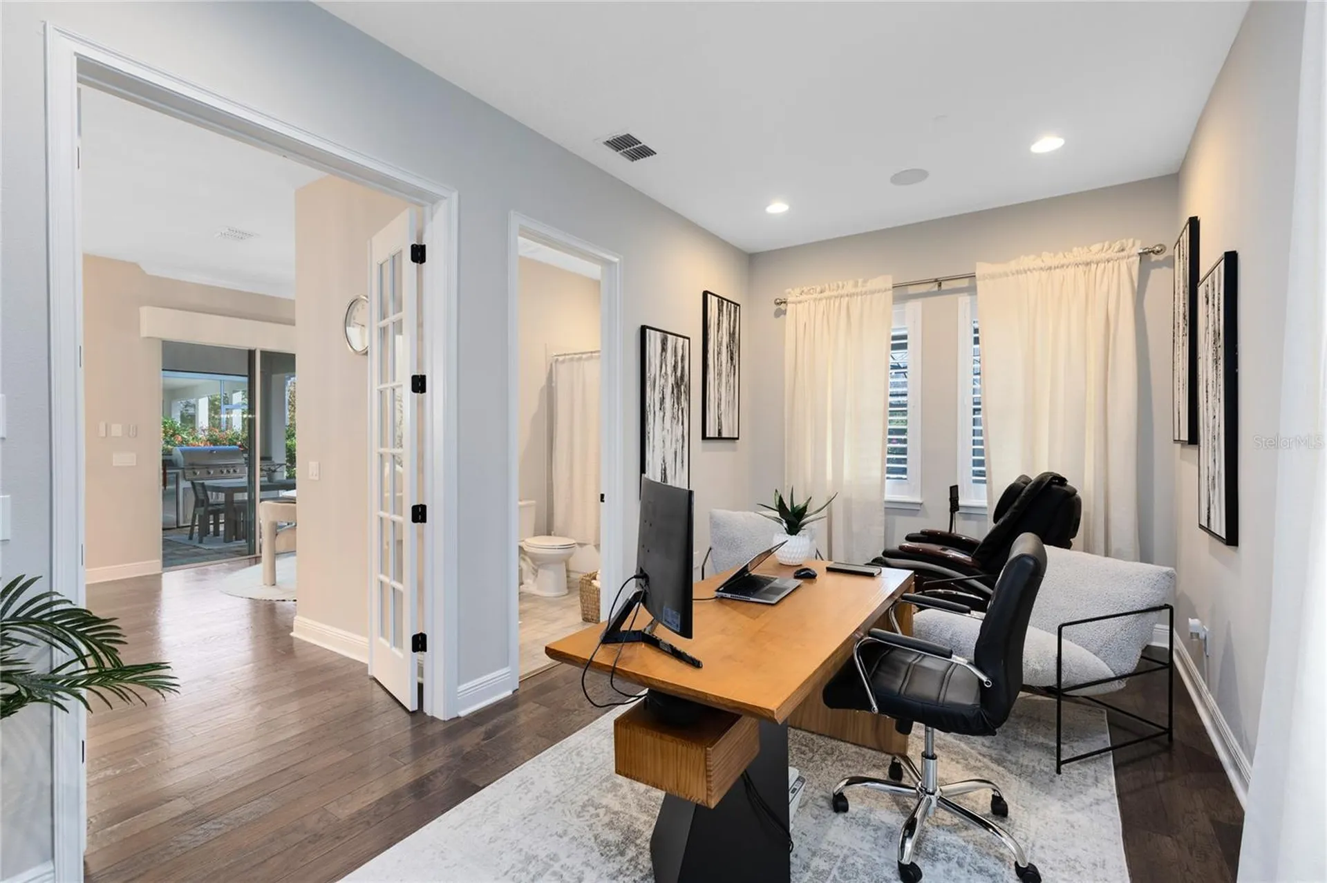 9374 Reymont Street Orlando FL 32827