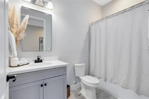 9374 Reymont Street Orlando FL 32827