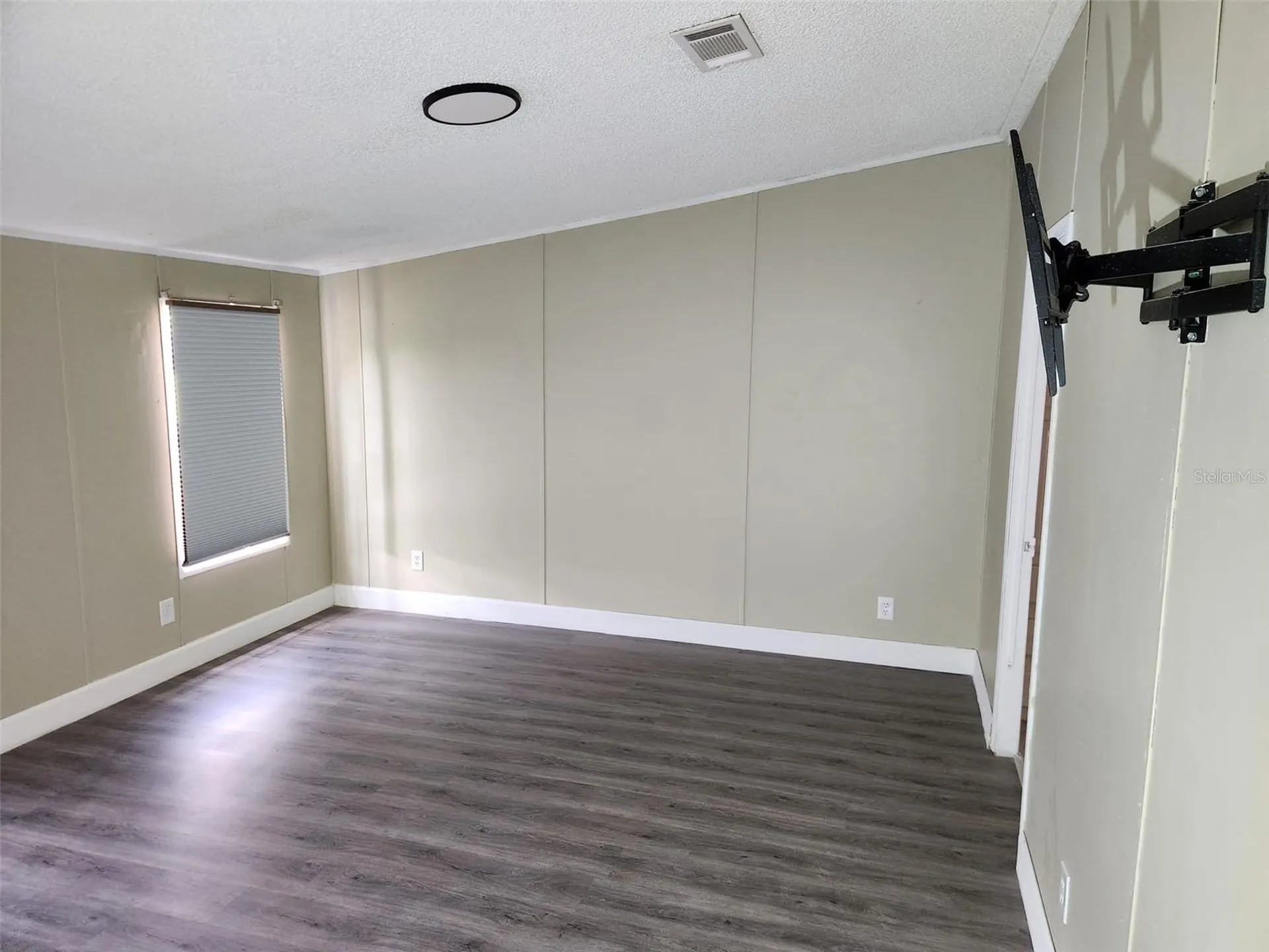 9653 4th Avenue Orlando FL 32824