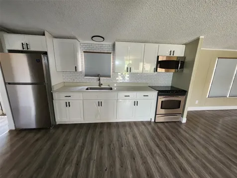 9653 4th Avenue Orlando FL 32824