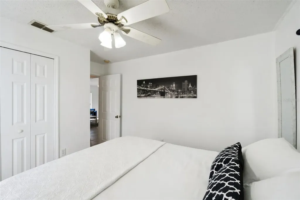 572 Kingfisher Drive Kissimmee FL 34759