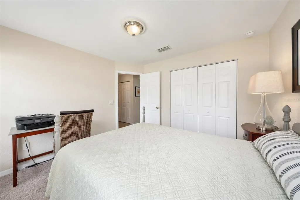 5085 NE 122nd Boulevard Oxford FL 34484