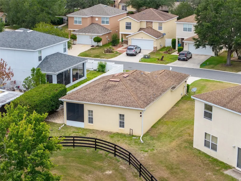 5085 NE 122nd Boulevard Oxford FL 34484