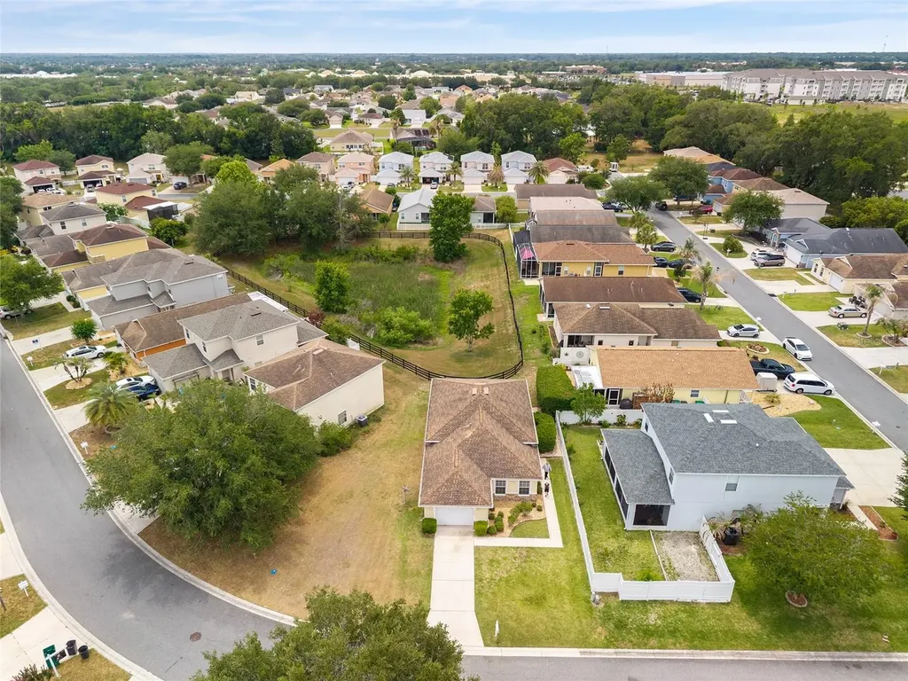 5085 NE 122nd Boulevard Oxford FL 34484