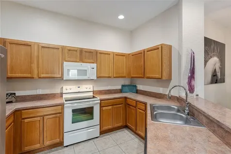 5085 NE 122nd Boulevard Oxford FL 34484