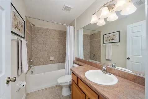 5085 NE 122nd Boulevard Oxford FL 34484
