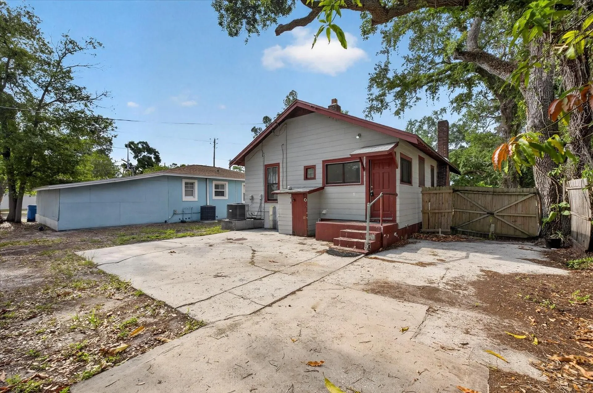 2211 22nd Avenue S St Petersburg FL 33712