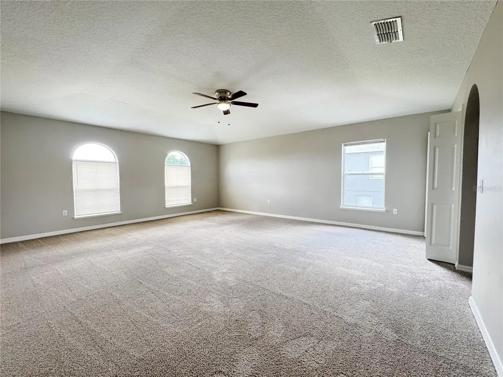 1795 Sunset Ridge Drive Mascotte FL 34753