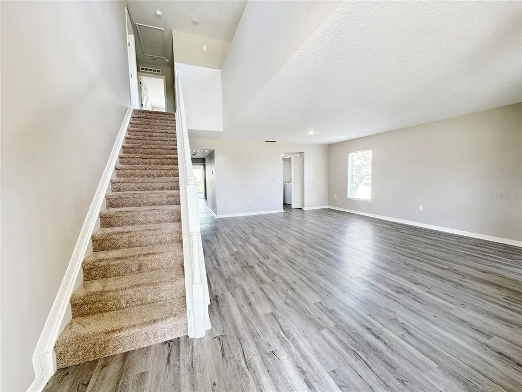 1795 Sunset Ridge Drive Mascotte FL 34753