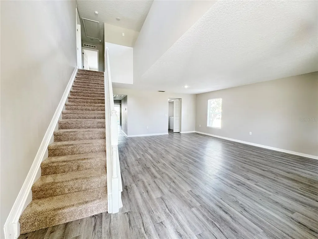 1795 Sunset Ridge Drive Mascotte FL 34753