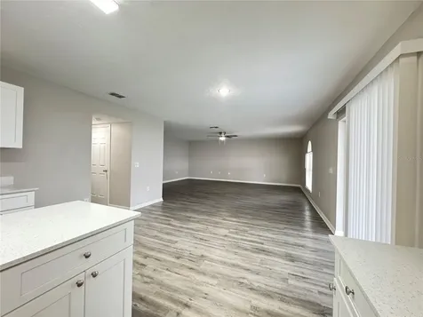 1795 Sunset Ridge Drive Mascotte FL 34753