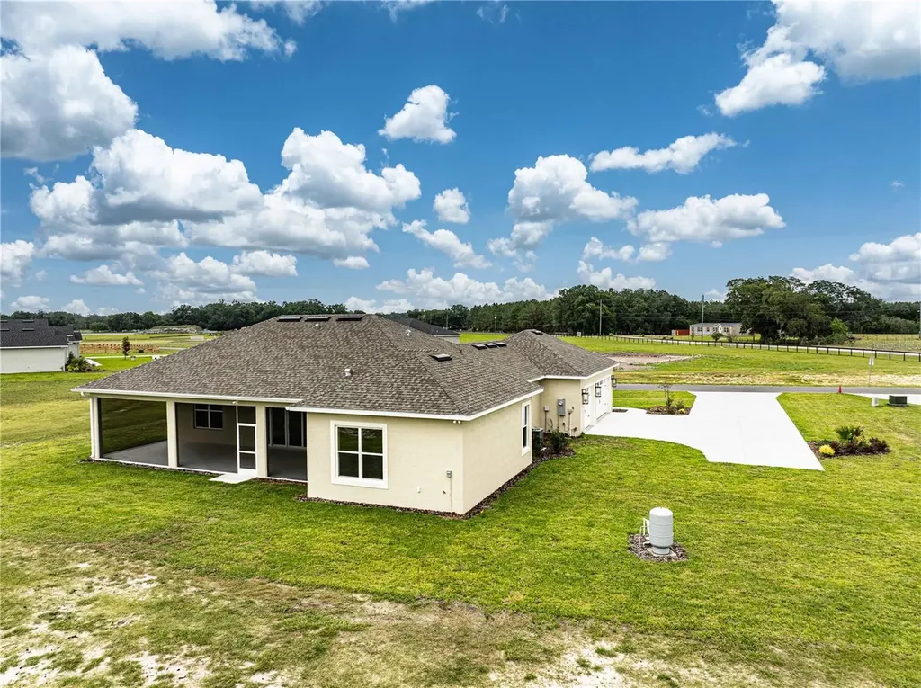1439 Cr 212 Oxford FL 34484