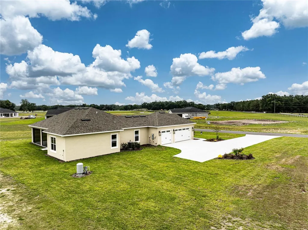 1439 Cr 212 Oxford FL 34484