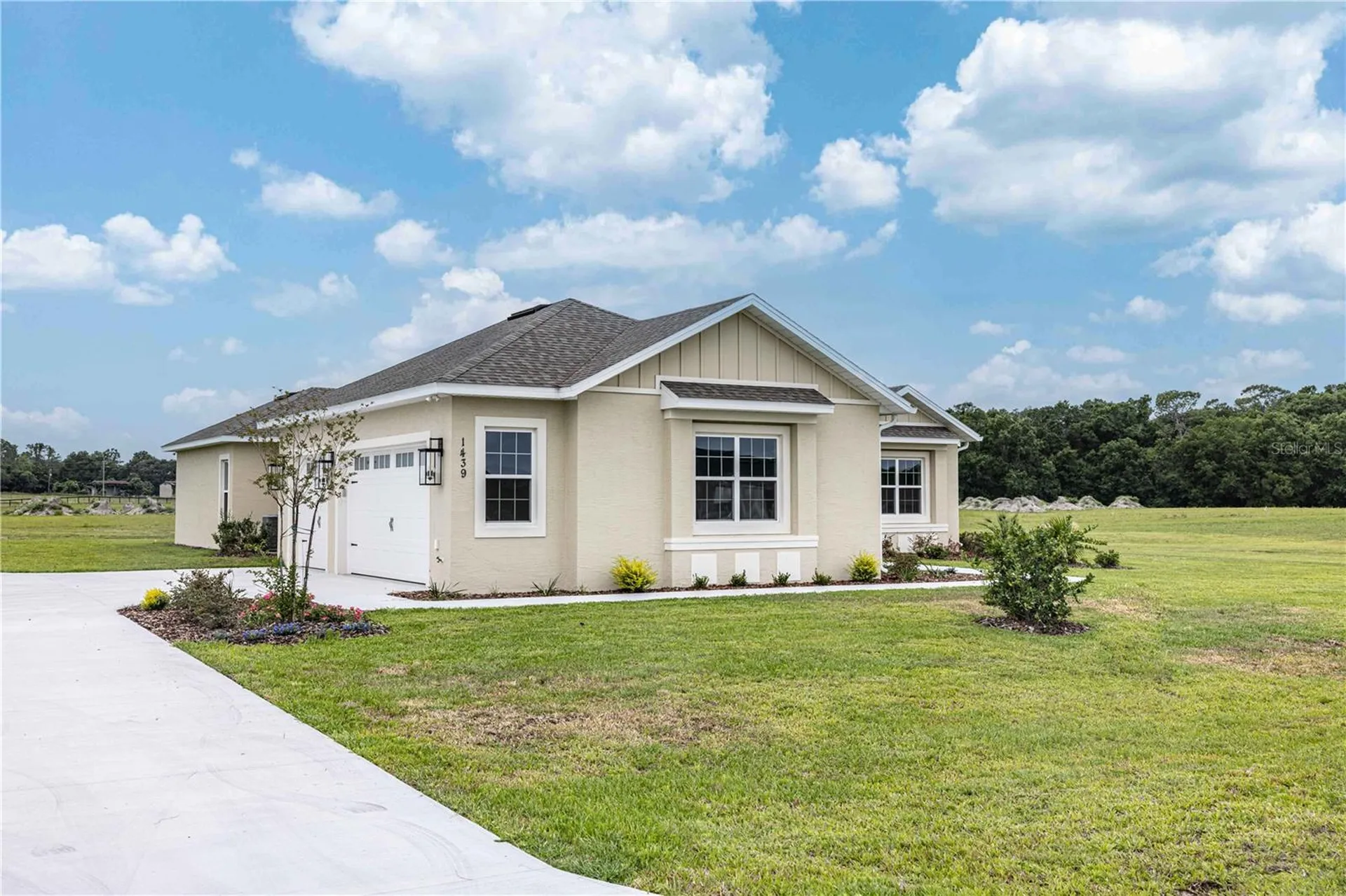 1439 Cr 212 Oxford FL 34484